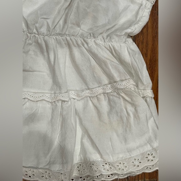 Elegant White Lace Camisole - Picture 4 of 10